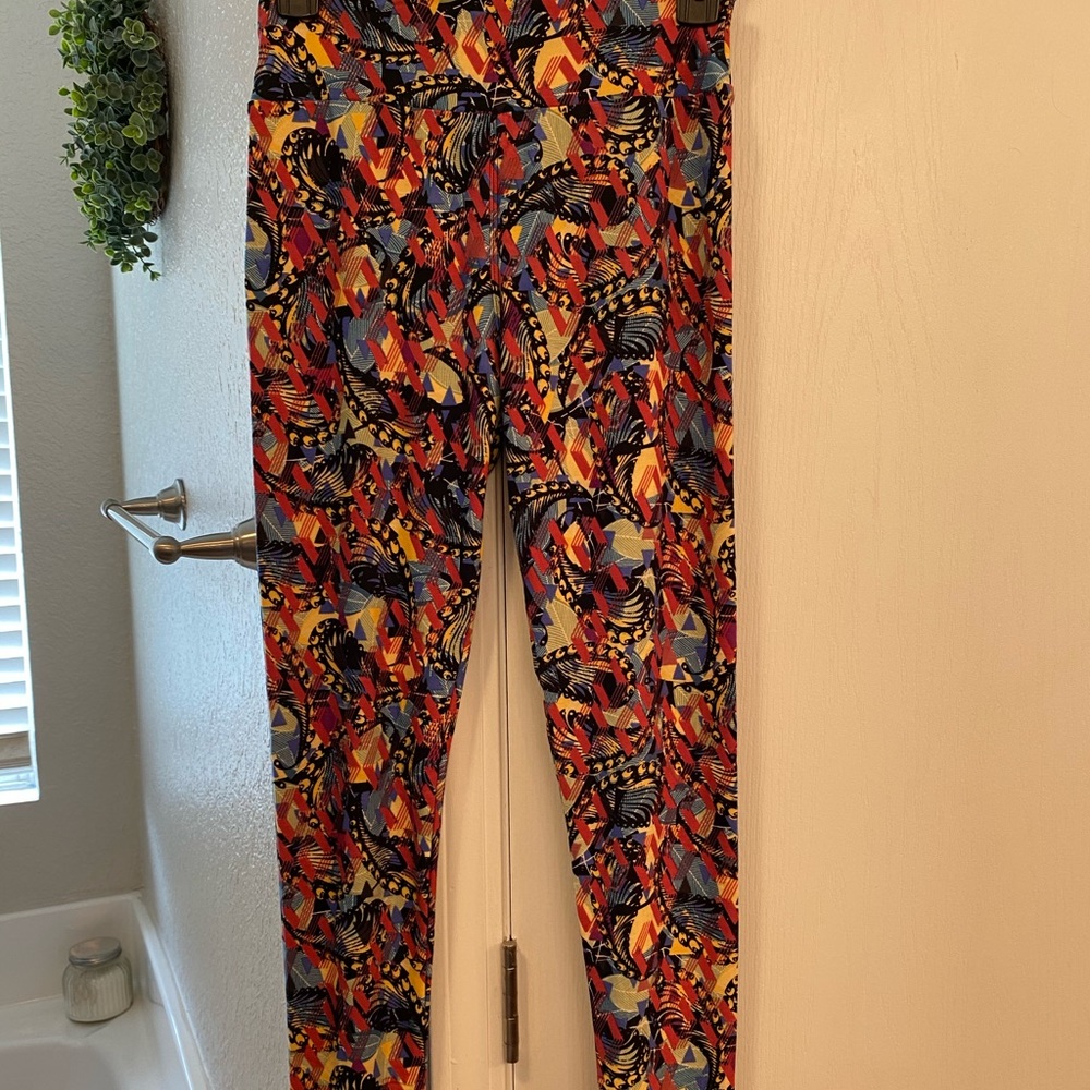 Brand new Lularoe OS leggings